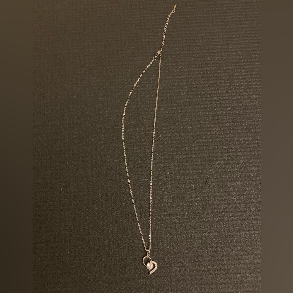 Nikola Valenti NWOT white gold heart necklace - Picture 4 of 7